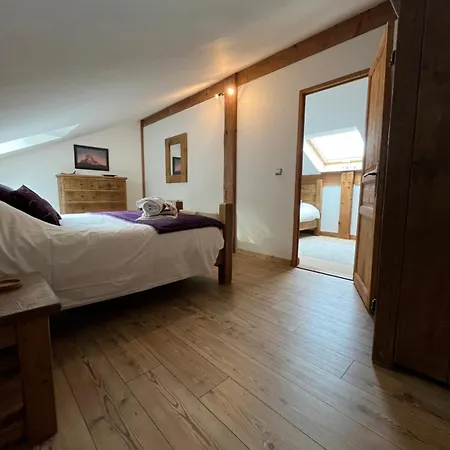 Chalet Le Pery شاليه *